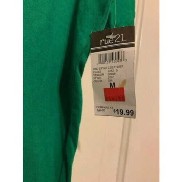 RUE 21 CARBON ATHLETIC SIZE MEDIUM SLIM FIT POLO SHIRT **NEW** - Picture 4 of 5